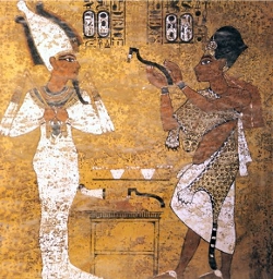 Ay as a priest in the tomb of Tutankhamun copyright Juan R Lazaro