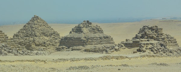 Queens Pyramids 