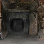 king-chamber-entrance